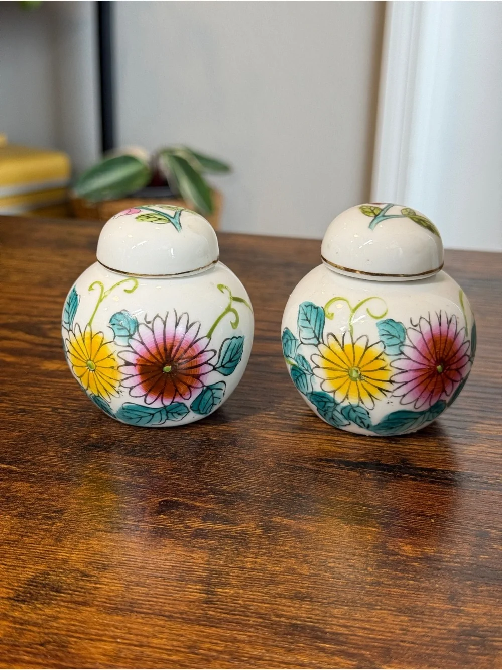 Vintage Hand-Painted Floral Ceramic Mini Ginger Jars with Lids - Pair